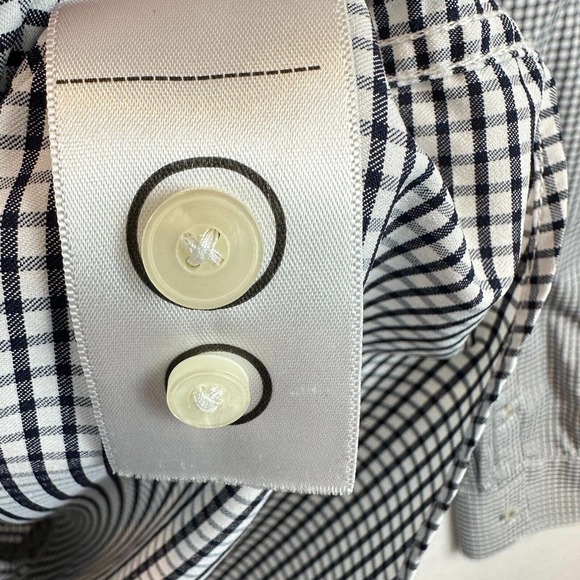 UNTUCKit Button Up Shirt Mens Size Large White Black Check Long Sleeve Collared - Picture 9 of 10